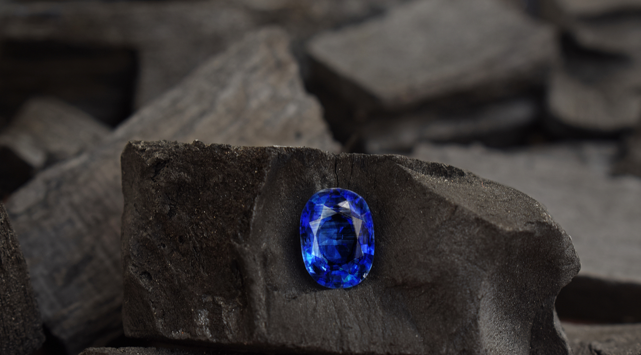 Najpiękniejsze niebieskie kamienie szlachetne