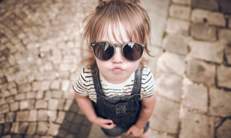 okulary przeciwsłoneczne dla dziecka
