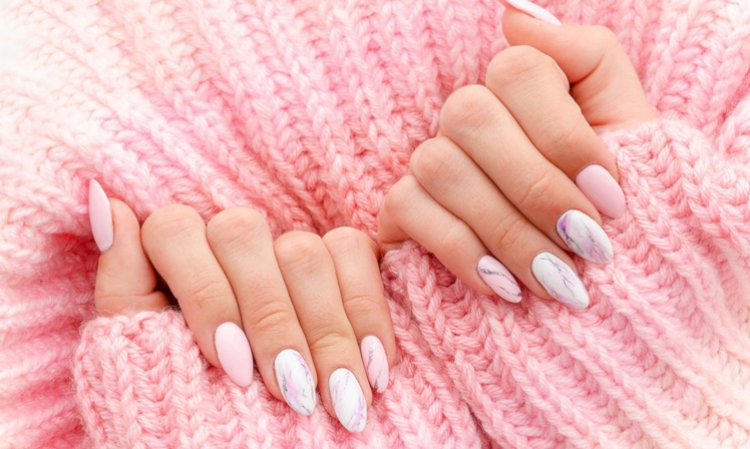 Manicure hybrydowy